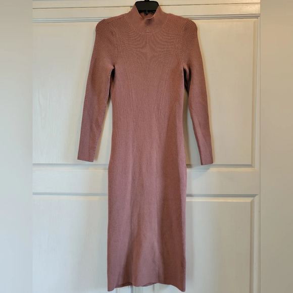 Abercrombie & Fitch Ribbed Knit Long Sleeve Semi Backless Midi Dress - Picture 3 of 9